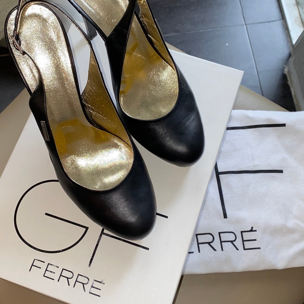 Gianfranco Ferre Black Leather Platform Stilettos